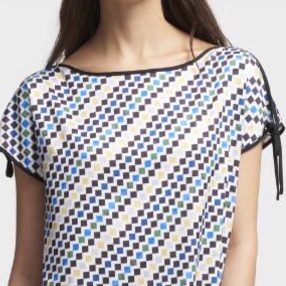GEO-PRINT BOAT NECK TOP